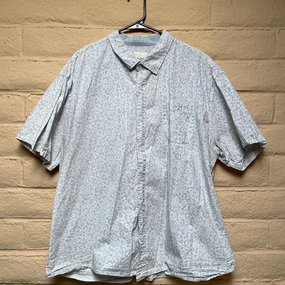 Men's Light Blue Floral Short Sleeve Shirt